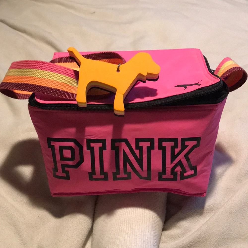 Victoria’s Seceret PINK insulated lunchbox